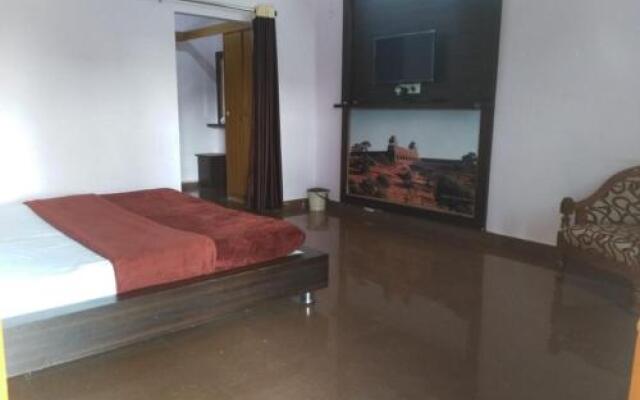 Vamoose Rupmati Mandu Hotel