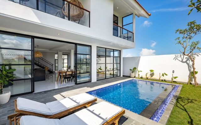 2BR Villa Alba in Canggu by OriVista