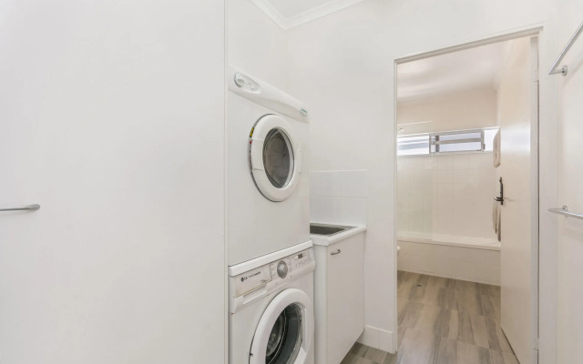 Bali Hai Apartments Noosa