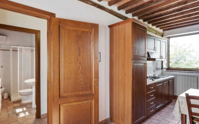 Lavish Holiday Home in Volterra With Pool
