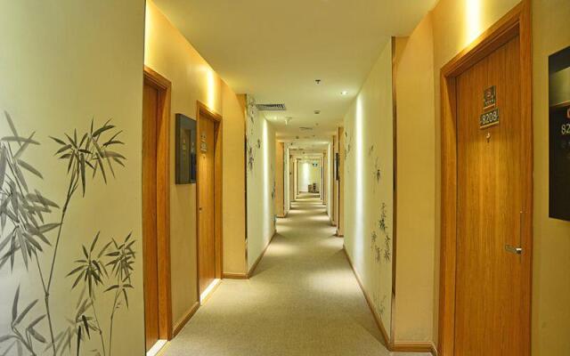 Super 8 Hotel Guangzhou Xinshi Huiqiao Branch