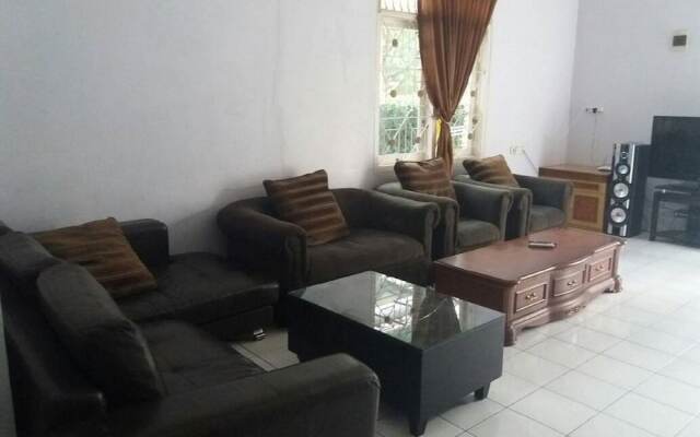 Villa Kota Bunga Melati