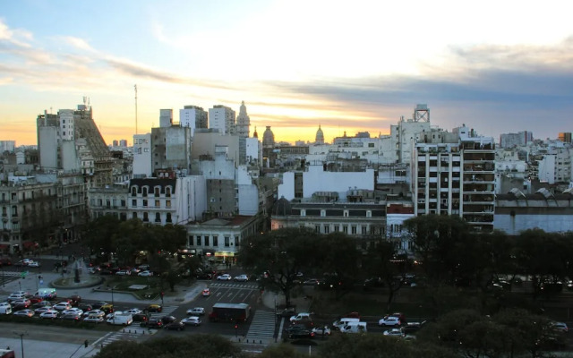 Hestia at Pellegrini 27