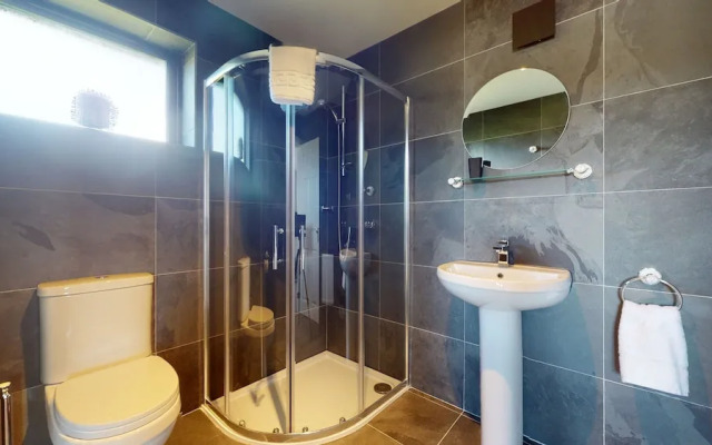 Low Greenlands Holiday Park