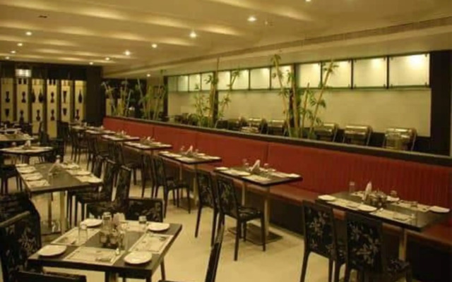 Hotel Nikhil Sai International