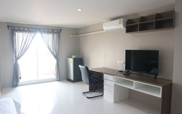 PJ PLACE  Service Apartment