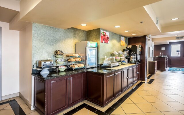 Quality Inn & Suites