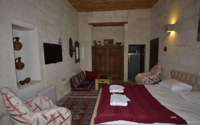 RZA Cave Hotel