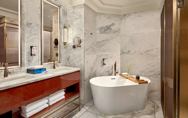 Movenpick Hotel Hanoi Centre