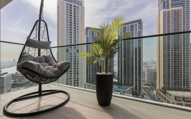 Stylish 1BR at Palace Residences