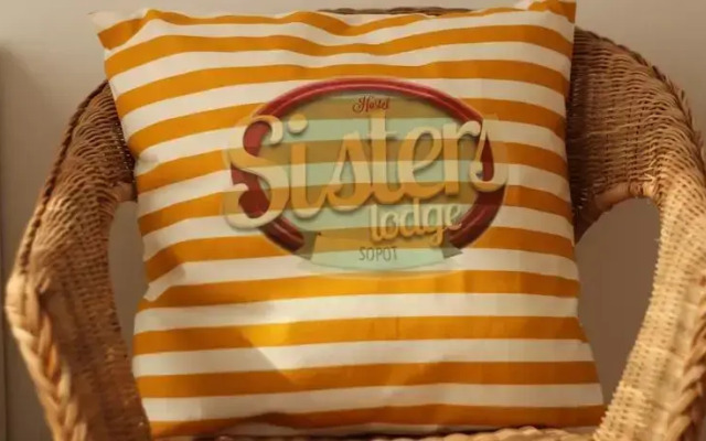 Sisters Lodge Hostel