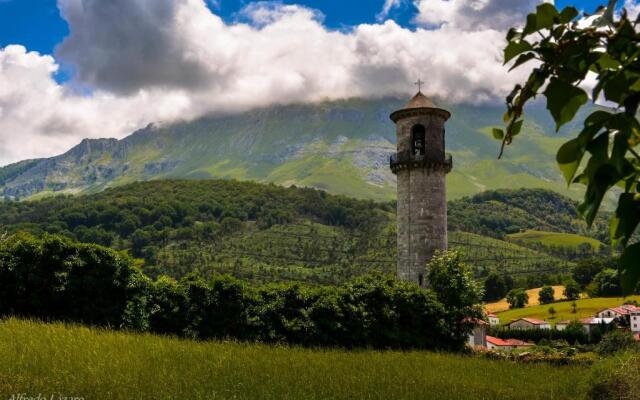 Chalet en la Montaña junto a 2 Ríos en Cantabria