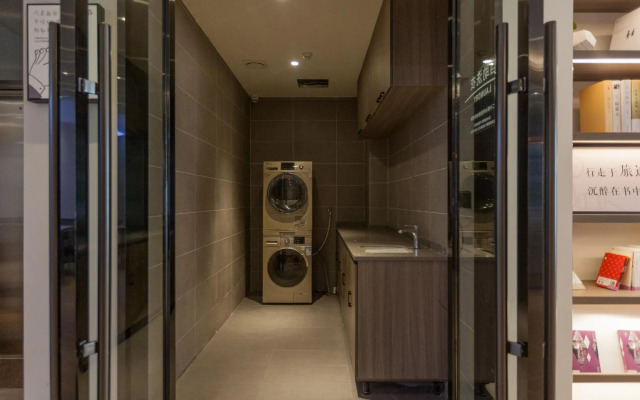 HanTing Hotel (Kaifeng North Railway Station)