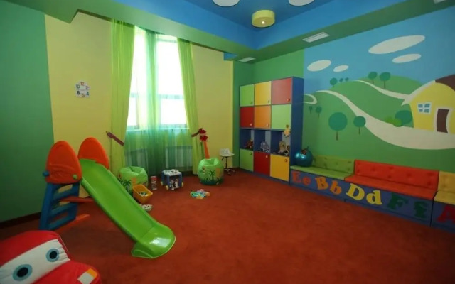 Multi Rest House