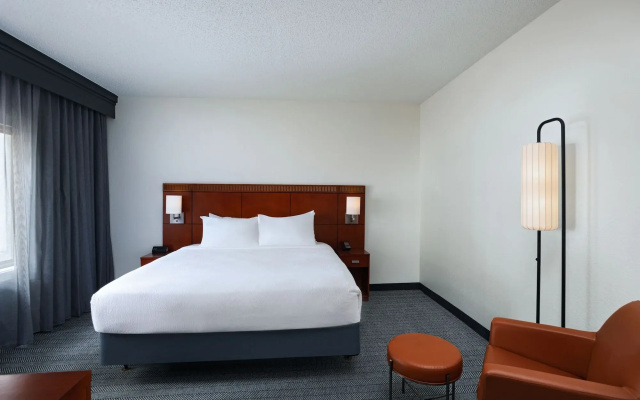 Courtyard by Marriott Dallas Richardson at Spring Valley