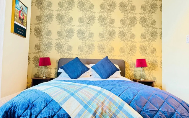 Scot Townhouse