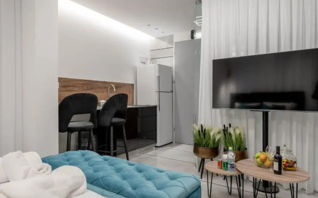 Colors Suites in Netanya
