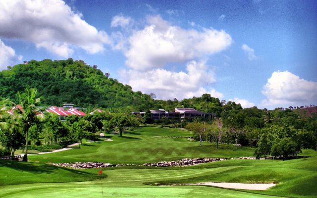 The Golf Lodge Laem Chabang