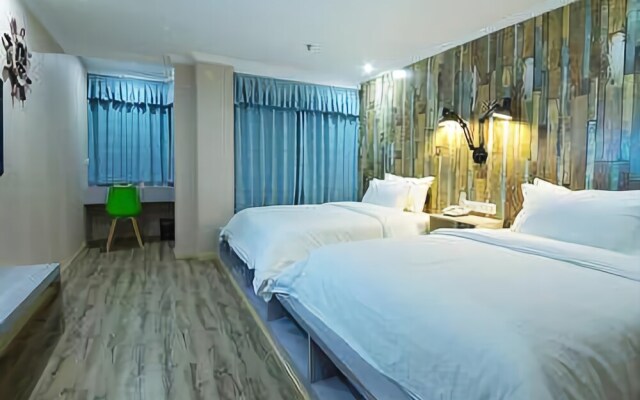 Huawei Dongcheng Hotel