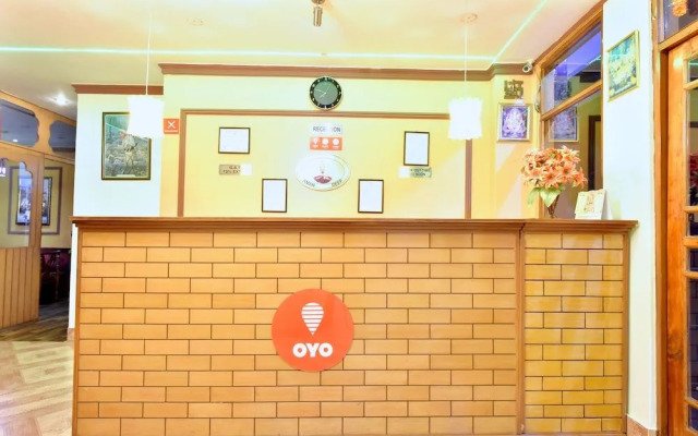 OYO 12740 Hotel Amandeep