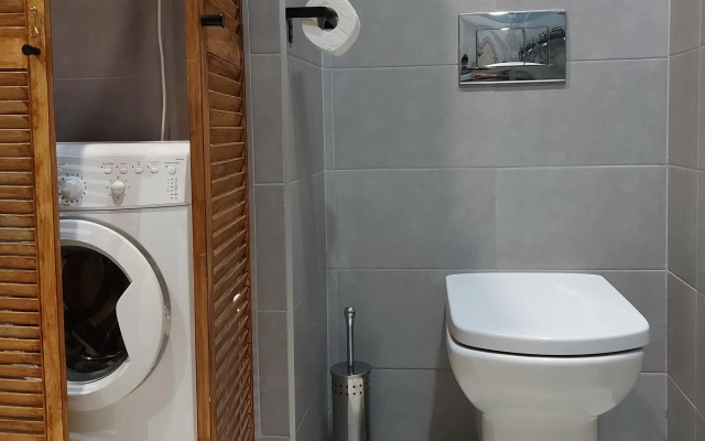 Апартаменты на улице Азина 22/4