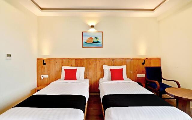 Capital O 33450 Hotel La Prosperite