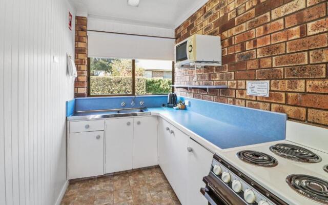 Kellraine Holiday Units