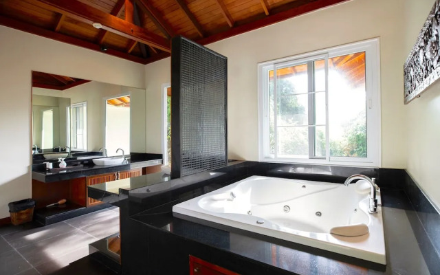 Panoramic Ocean Views 5BR Villa Ayara 3