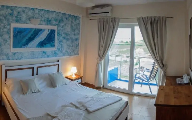 Atena Hotel