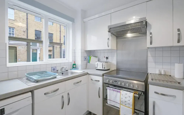 Charming 2 Bed 1Bath Apt -Transom Square
