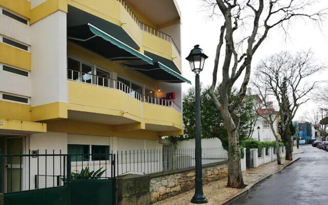 Apartment With 2 Bedrooms In Cascais, With Wifi