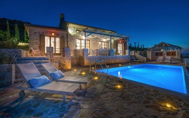 Luxury Zakynthos Villa Moore Villa 8 Guests - 4 Bed Agios Nikolaos