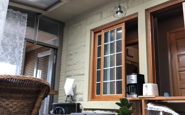 Slow Tree House Hongdae - Caters to Women