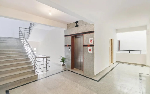 SilverKey Executive Stays 24047 Airport