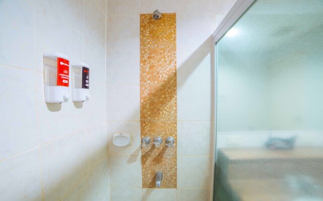RedDoorz Premium @ Korea Town Angeles City