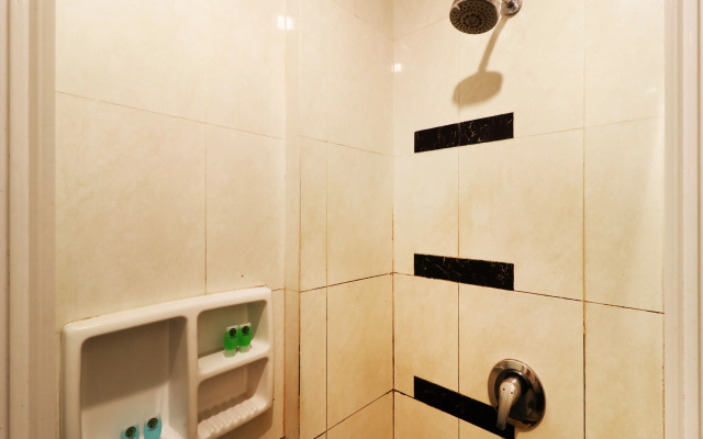 Bendungan Hilir Residence By Zuzu