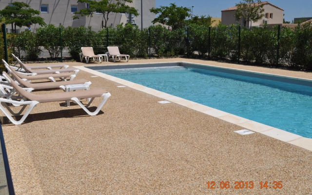 ibis Istres Trigance