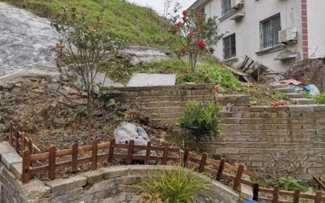 Xiangshan Yaojia Inn