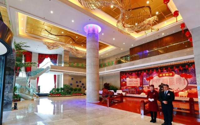 Haowei Kairui Hotel (Jingshan Railway Station Inn)