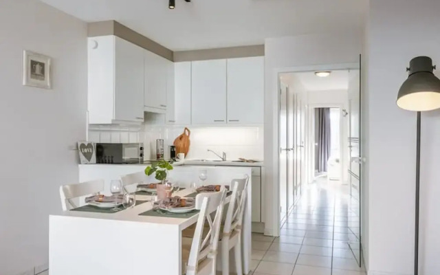 Bright Apartment With 2 Terraces Close to Beach