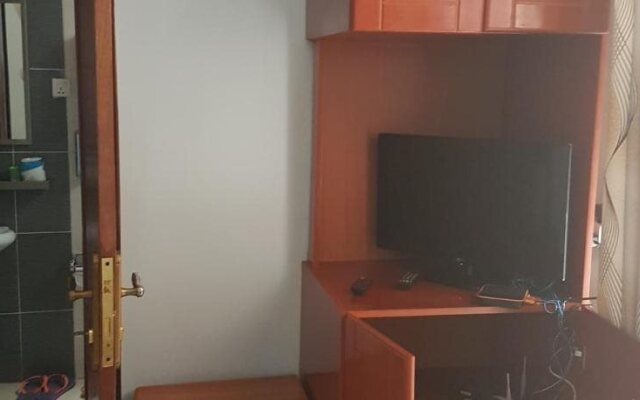 Room in Apartment - Nonilis Apartments Single Room for a Great Vacation