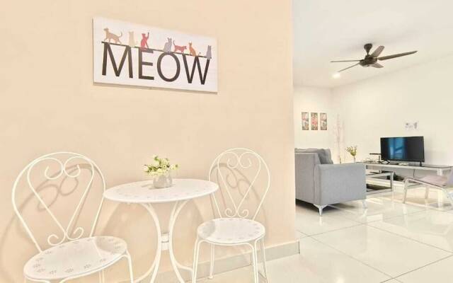 JB City Shopping Mall Apartment