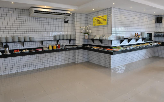 Sandis Mirante Hotel