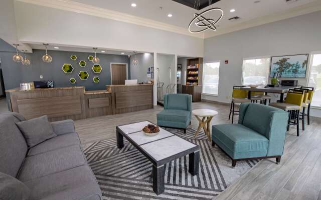 Best Western Plus Vermilion River Inn & Suites