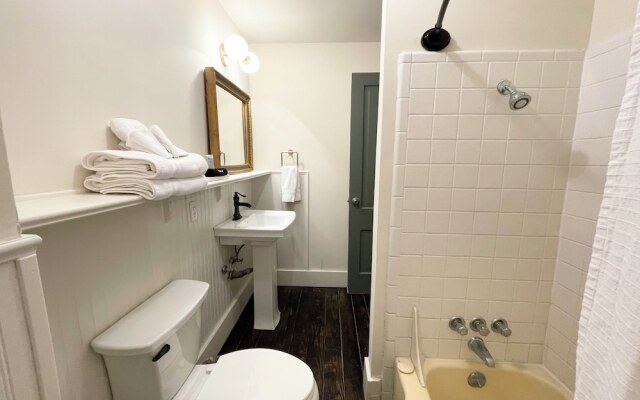 The Crystal River Inn