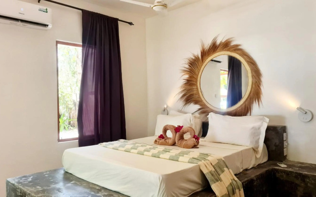 Garden Beach Bungalows