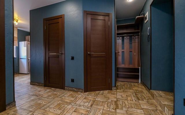 В гости на улице Челюскинцев 14/1