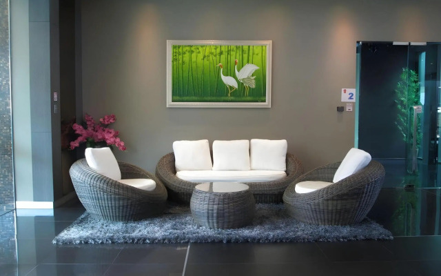 Nest n Rest Hotel