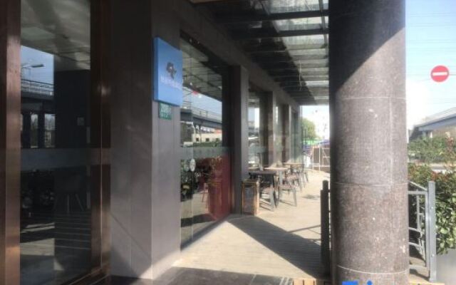 wanyoo esports hotel