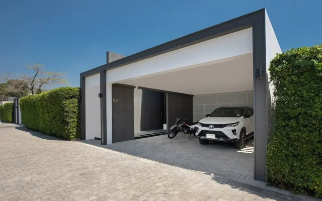 Villa Luna - Exclusive 4BR Residence